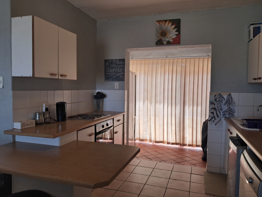 To Let 3 Bedroom Property for Rent in Aston Bay Eastern Cape